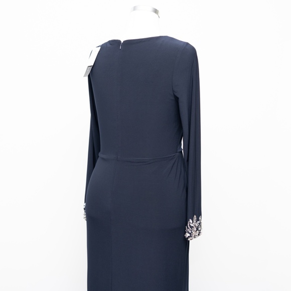 Betsy & Adam - Jersey Embellished Long-Sleeve Gown - Picture 11 of 13